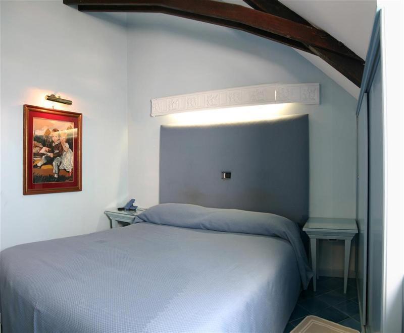 Hotel Villa Pina Antico Francischiello Massa Lubrense Szoba fotó