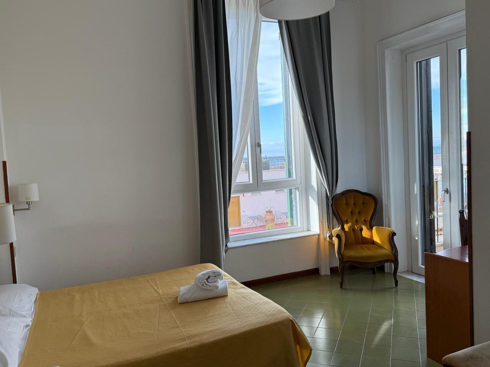 Hotel Villa Pina Antico Francischiello Massa Lubrense Kültér fotó