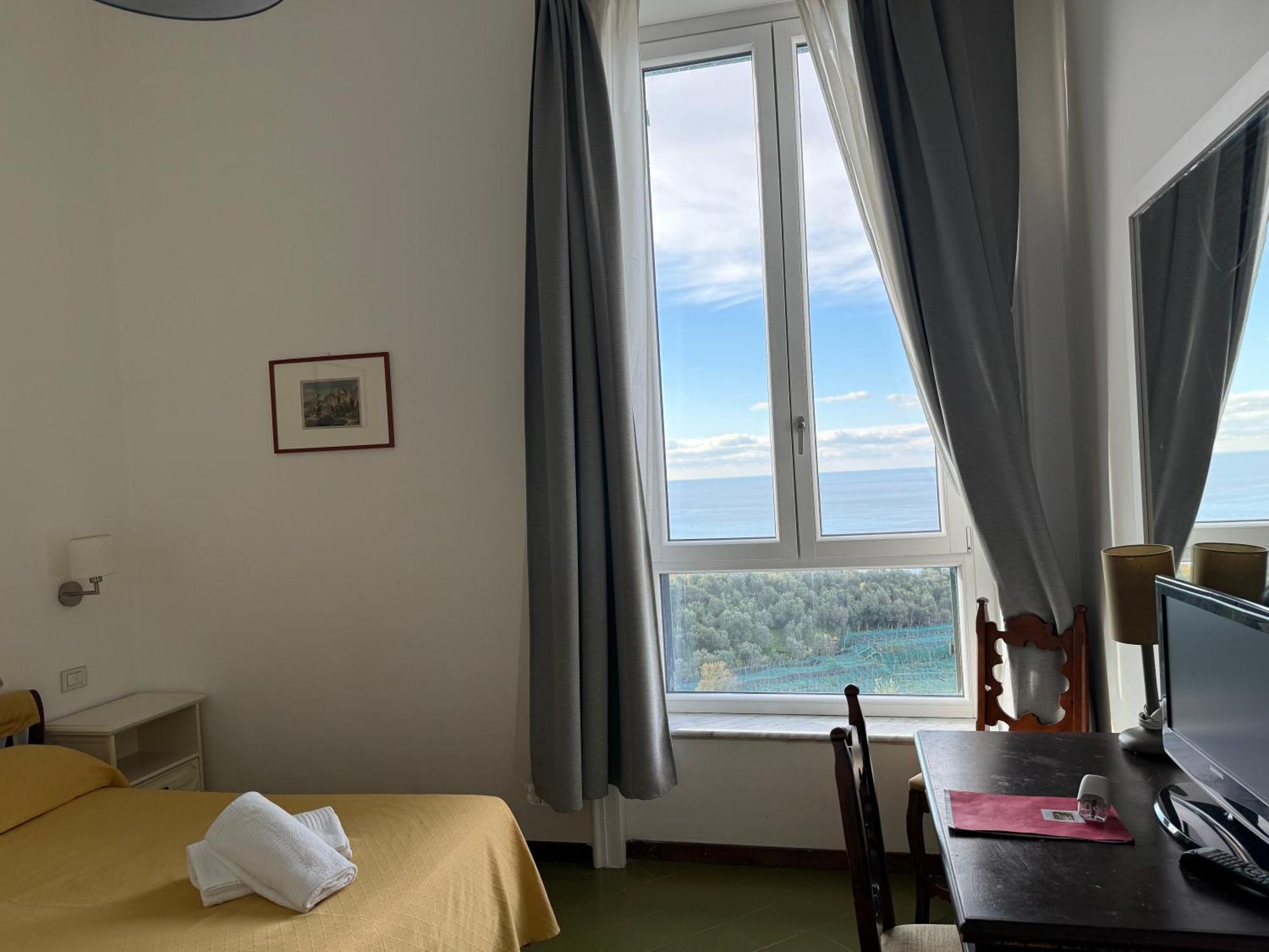 Hotel Villa Pina Antico Francischiello Massa Lubrense Kültér fotó