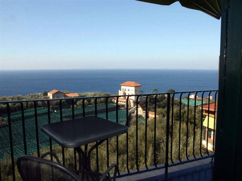 Hotel Villa Pina Antico Francischiello Massa Lubrense Kültér fotó