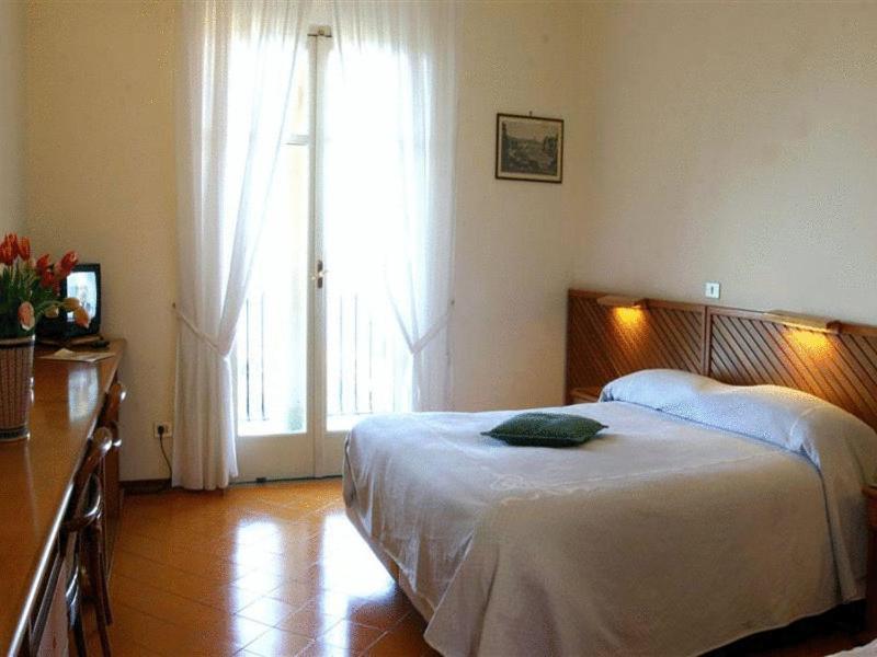Hotel Villa Pina Antico Francischiello Massa Lubrense Kültér fotó